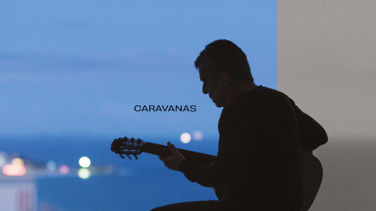 Chico Buarque vai da burocracia à perplexidade em “Caravanas”