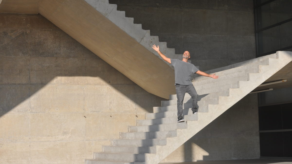 Eduardo Wotzik comemora 40 anos de carreira em grande estilo na Cidade das Artes